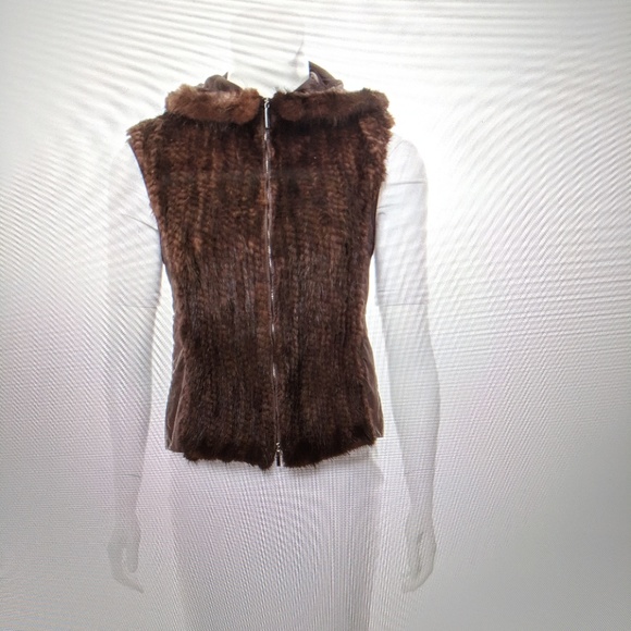MINK MAXMARA fur VEST with hood - Picture 6 of 7
